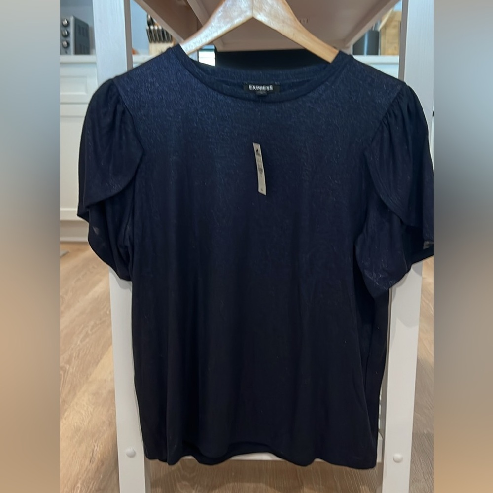 Black Short Sleeve Top